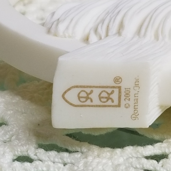 ROMAN Inc Asleep In A Manger The Millenium Collection 2001 - Picture 6 of 7